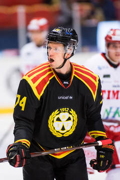 Brynäs Nicklas Danielsson reagerar