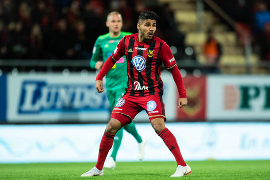 Östersunds Hosam Aiesh reagerar
