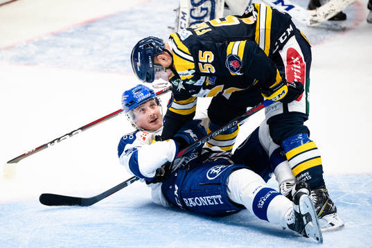 Leksands Johan Porsberger och Södertäljes Marcus Fagerudd