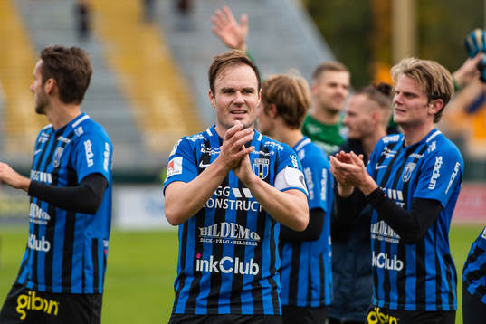 Sirius Niklas Busch Thor jublar