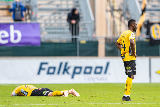 Elfsborgs Stefan Ishizaki och Chinedu Obasi deppar