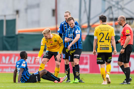 Sirius Moses Ogbu och Elfsborgs Per Frick