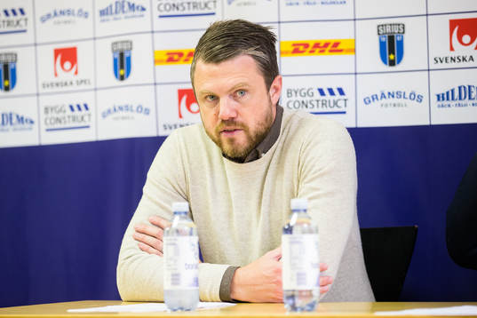 Elfsborgs manager Jimmy Thelin på presskonferensen