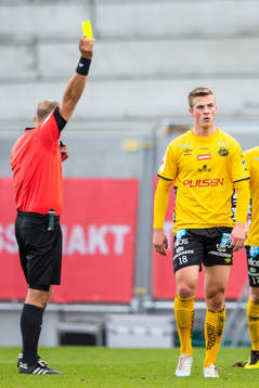 Elfsborgs Jesper Arvidsson får gult kort