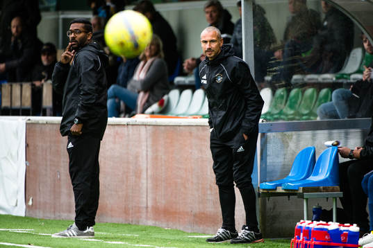 Ängelholms tränare Alexander Tengryd och Henrik Larsson