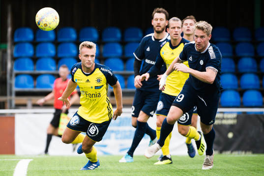 Ängelholms Hampus Agerström och Utsiktens Marius Evensen