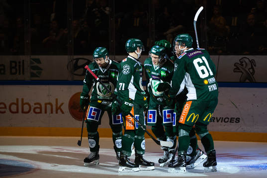 Färjestads spelare jublar