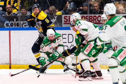 s Christoffer Persson