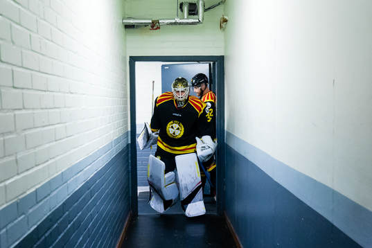 Brynäs målvakt Tomi Karhunen innan ishockeymatchen i SHL