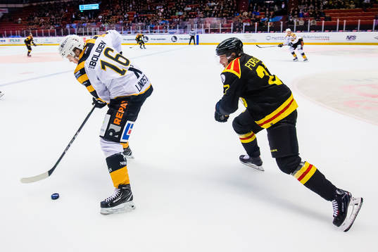 Skellefteås Linus Lindström och Brynäs Emil Forslund