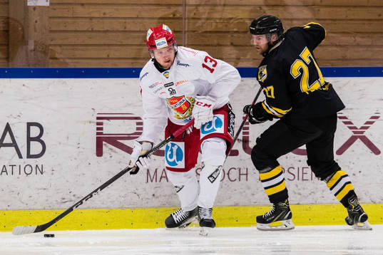 Almtunas Tobias Liljendahl och Panterns Alexander Pettersson