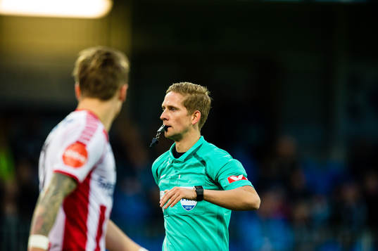 Espen Andreas Eskås, referee