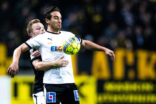 s Sebastian Larsson och Örebros Nordin Gerzic