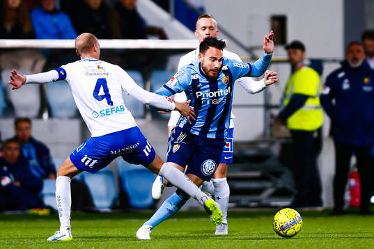 Norrköpings Andreas Johansson och Djurgårdens Dzenis