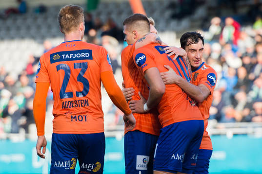 Hólmbert Fridjónsson of Aalesund celebrates the 1-1 goal