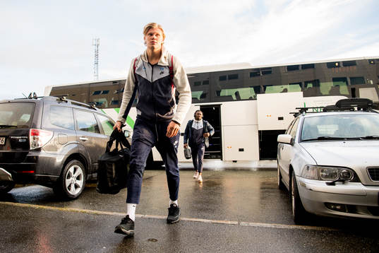Erling Braut Håland of Molde arrives