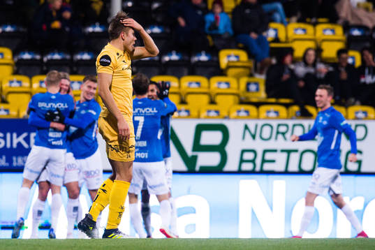 Fredrik André Bjørkan of Bodø/Glimt looks dejected