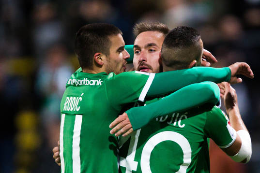 Hammarbys Vladimir Rodic  , Muamer Tankovic och Nikola