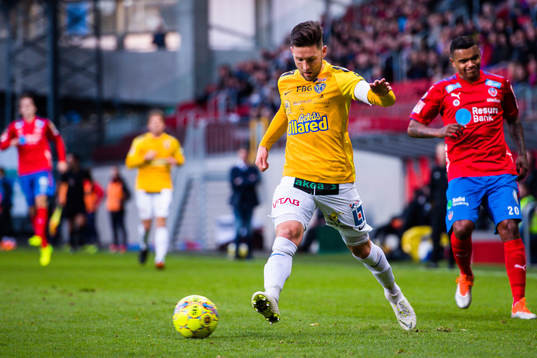 Falkenbergs Tibor Joza och Helsingborgs Wanderson Do Carmo