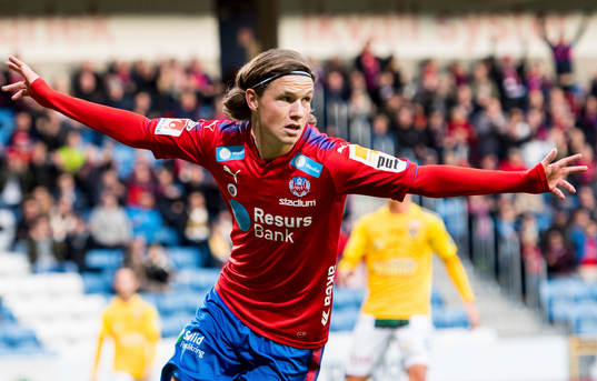 Helsingborgs Max Svensson jublar