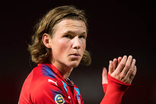 Helsingborgs Max Svensson tackar publiken