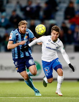 Djurgårdens Niklas Gunnarsson och Norrköpings Simon Skrabb