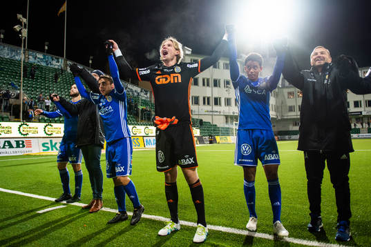 Sundsvalls David Haro Iniesta, målvakt William Eskelinen
