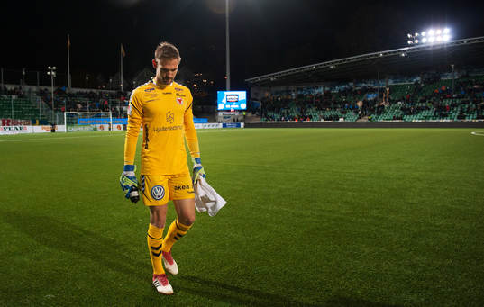 Kalmars målvakt Lucas Hägg-Johansson deppar