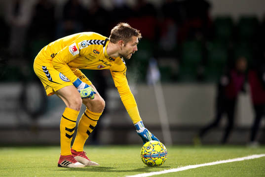 Kalmars målvakt Lucas Hägg-Johansson