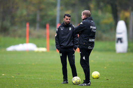 IFK Göteborgs tränare Poya Asbaghi och assisterande
