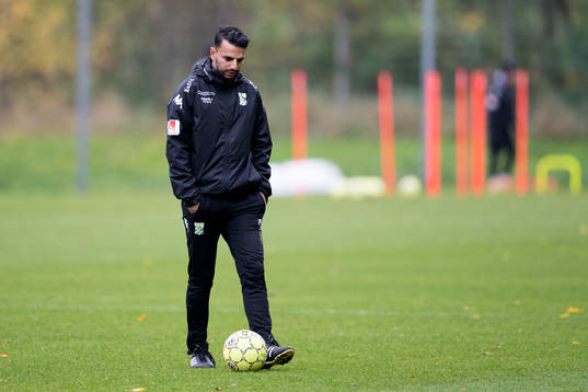 IFK Göteborgs tränare Poya Asbaghi