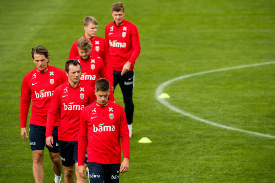 Sander Berge, Even Hovland and Markus Henriksen of Norway