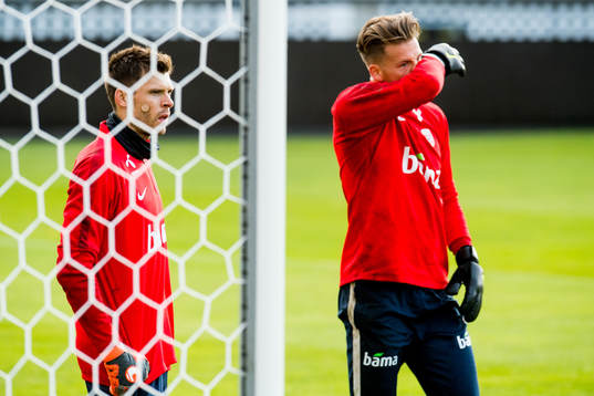 Goalkeeper Rune Almenning Jarstein and goalkeeper Ørjan