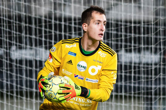 Degerfors målvakt Dario Miskic