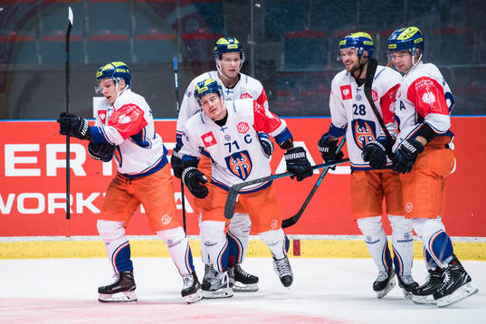 Kristian Kuusela of Tappara celebrates the 3-4 goal