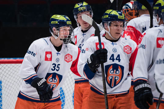 Kasper Simontaival of Tappara celebrates