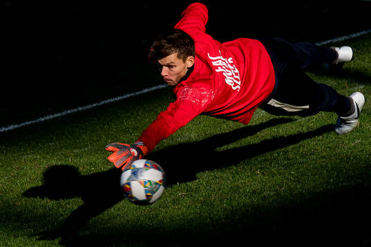 Goalkeeper Rune Almenning Jarstein of Norway