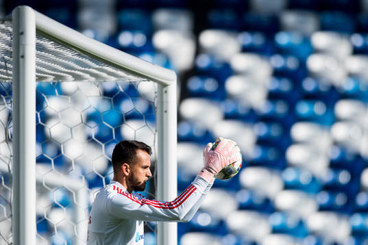 Goalkeeper Guilherme Alvim Marinato of Russia
