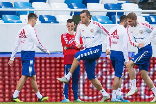 Artem Dzyuba of Russia