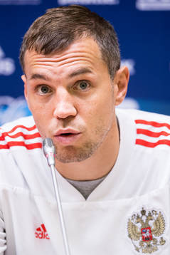 Artem Dzyuba of Russia