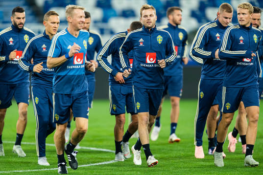 Sebastian Larsson of Sweden