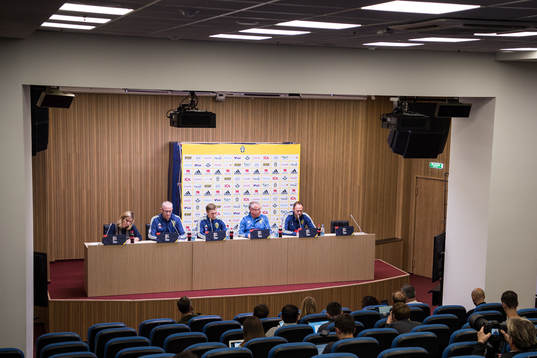 Emil Forsberg, head coach Janne Andersson and Andreas