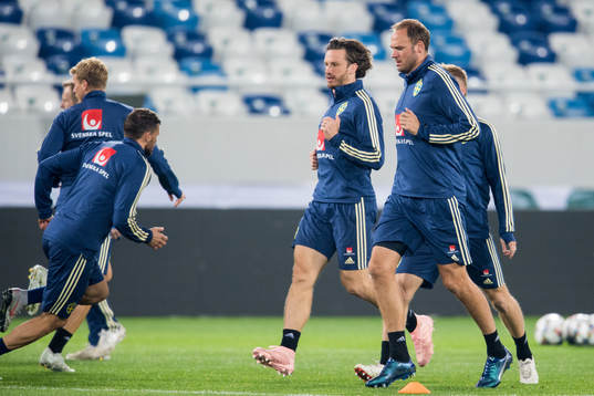 Marcus Rohdén and Andreas Granqvist of Sweden