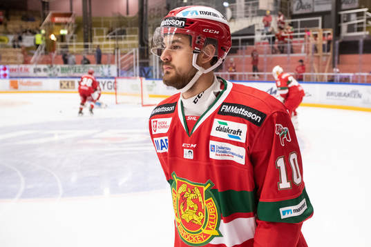 Moras Matej Galbavy vid uppvärmningen