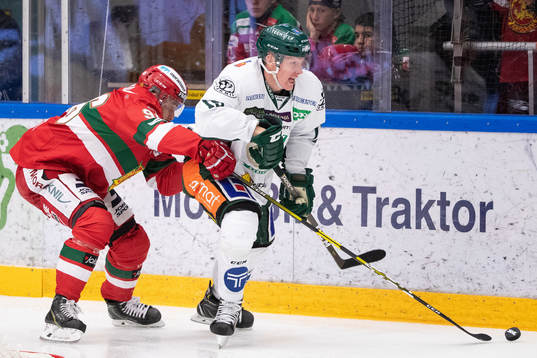 Moras Niki Petti och Färjestads Gustav Rydahl