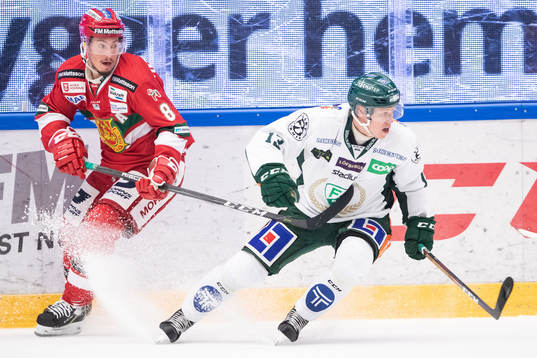 Moras Robin Johansson och Färjestads Daniel Viksten