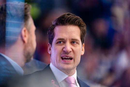Växjös tränare Sam Hallam