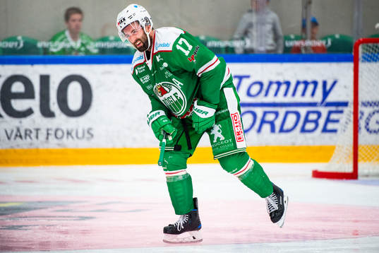 Rögles Taylor Matson har ont