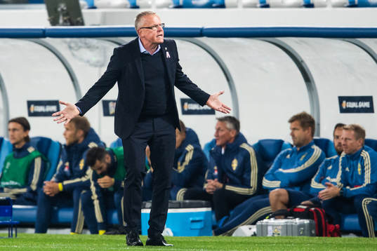 Head coach Janne Andersson of Sweden react