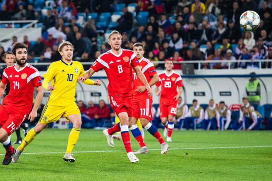 Emil Forsberg of Sweden with a chance to score